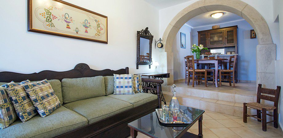No5 living room Room
